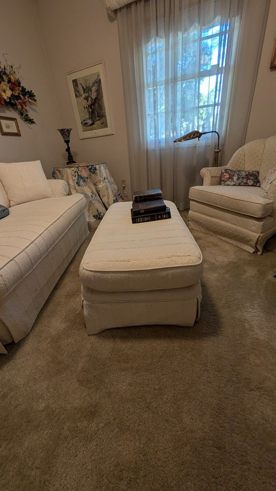 Loveseat, Chair And Ottoman