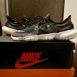 Nike Free Run 5.0 Shoes - Black/White