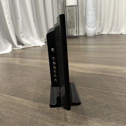 Hec monitor 15”6 led tv