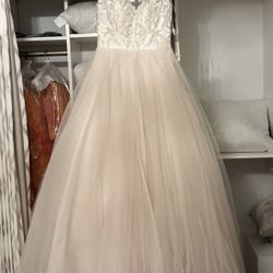 Maggie Sottero Wedding Dress 