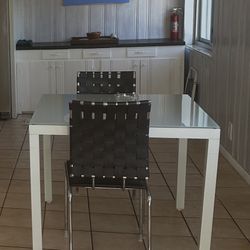 Small Modani Glass Top Table