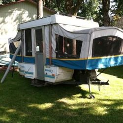 1991 Coleman Pop-Up Camper