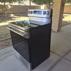 LG Electric Range