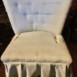 Vintage Boudoir Chair 