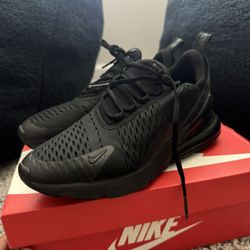 Nike Air Max 270 Black (GS 5.5) – Used