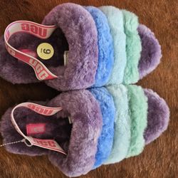 COLORFUL UGGS SIZE 9 WOMEN 
