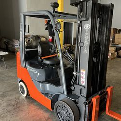 2014 Toyota Forklift 5000 LBS Capacity
