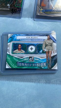 Aja Wilson Lot with numbered 179/399 crunch time