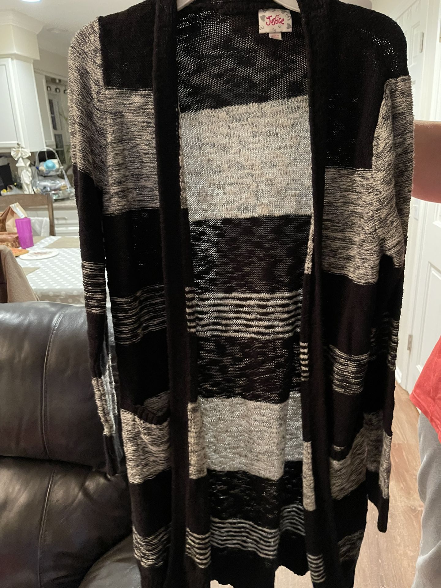 Girls Justice Sz 20 Long Sweater