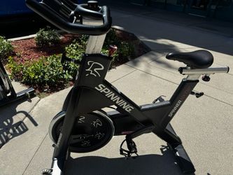 Star Trac NXT Black Belt Spin Bike