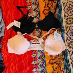 2 NEVER WORN Auden Bras