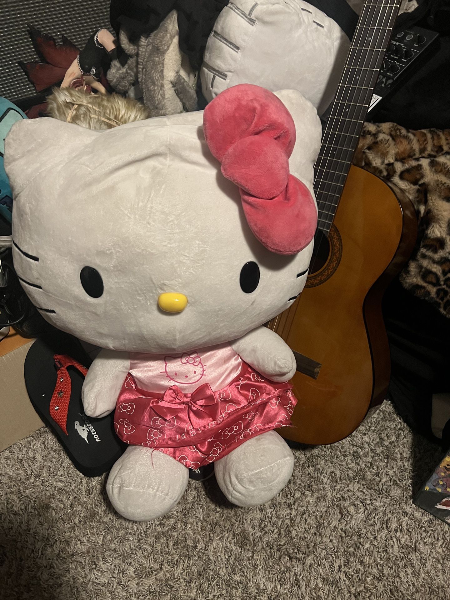 Hello kitty large plush big giant stuffed animal sanrio pink