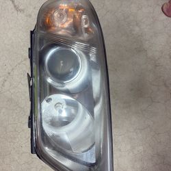 Vw Passat Headlight .