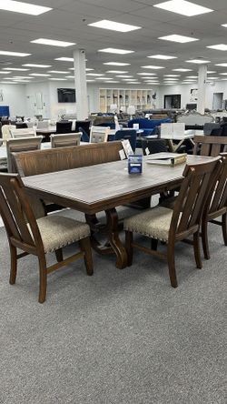 Floor Model Clearance Pinewood Construction Large 86" Dining Table + 4 Chairs + Large Bench