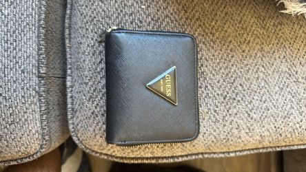 Guess wallet