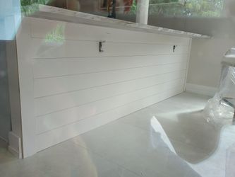 installation of wood moldings