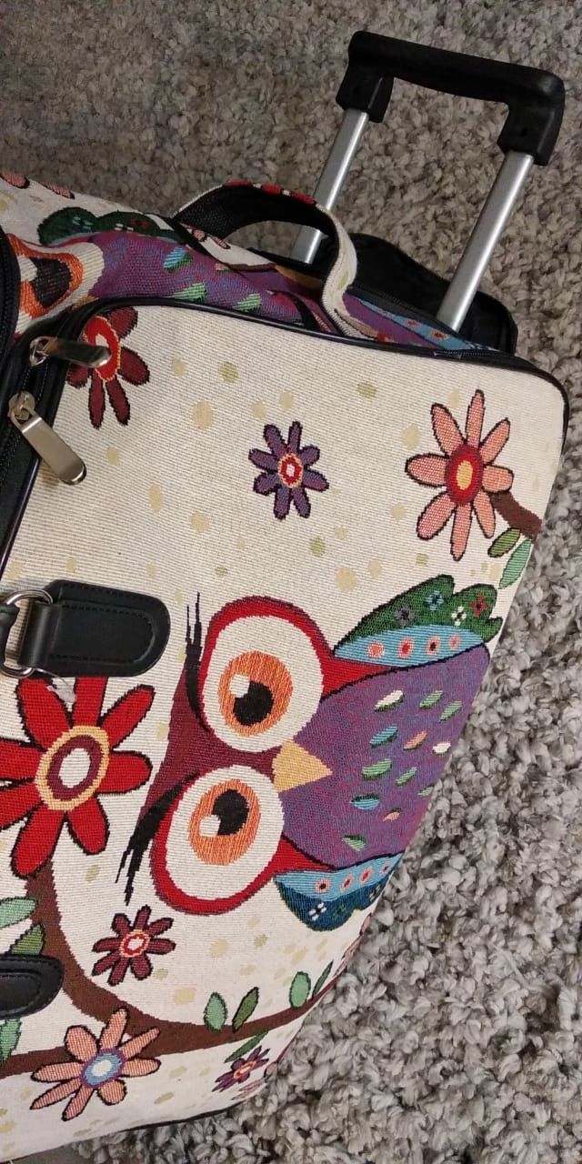 Duffle bag owl design