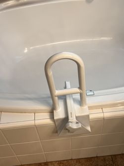 Bathtub Safety Bar