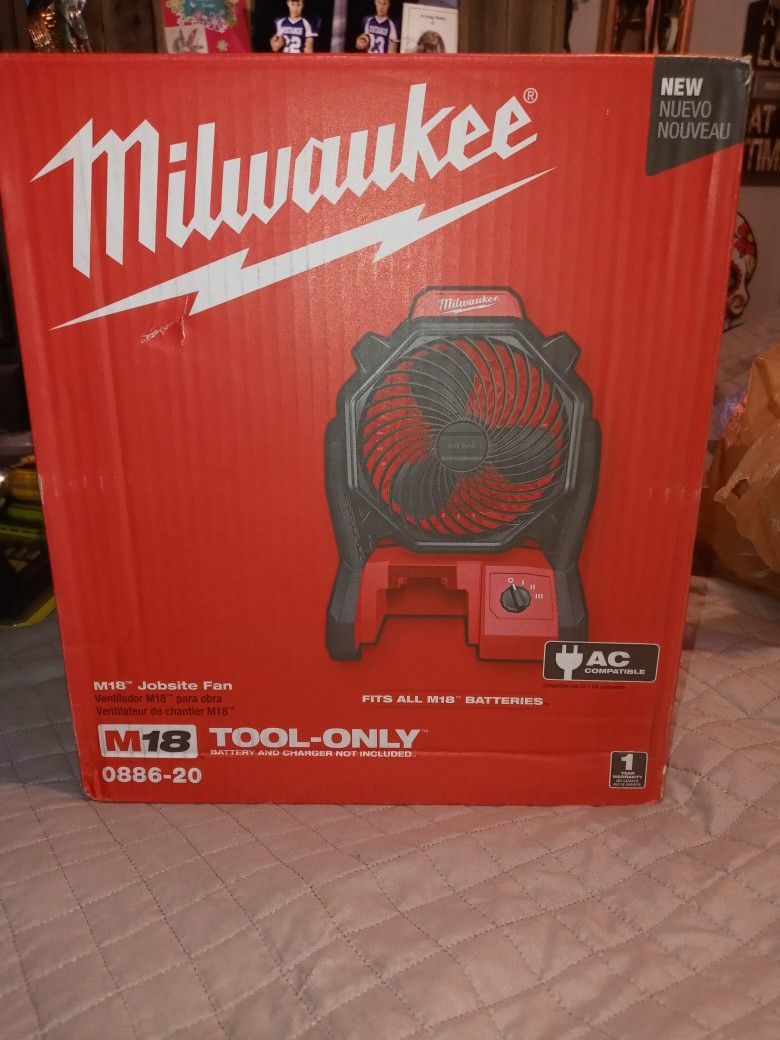 Milwaukee M18 Job site Fan