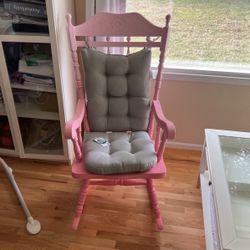 Breastfeeding chair, chest of drawers and crib