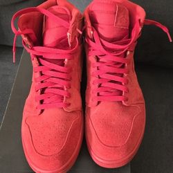 Jordan 1 Suede 