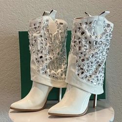 NWT Lauren Lorraine 7 Hana White Rhinestone Stiletto Heel Boots NWT