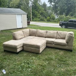 FREE DELIVERY 🚚 | Large Beige Sectional Couch With Ottoman 