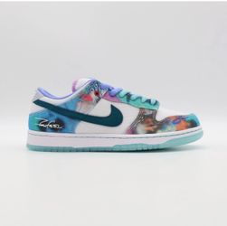 Nike Dunks “Futura” size 11