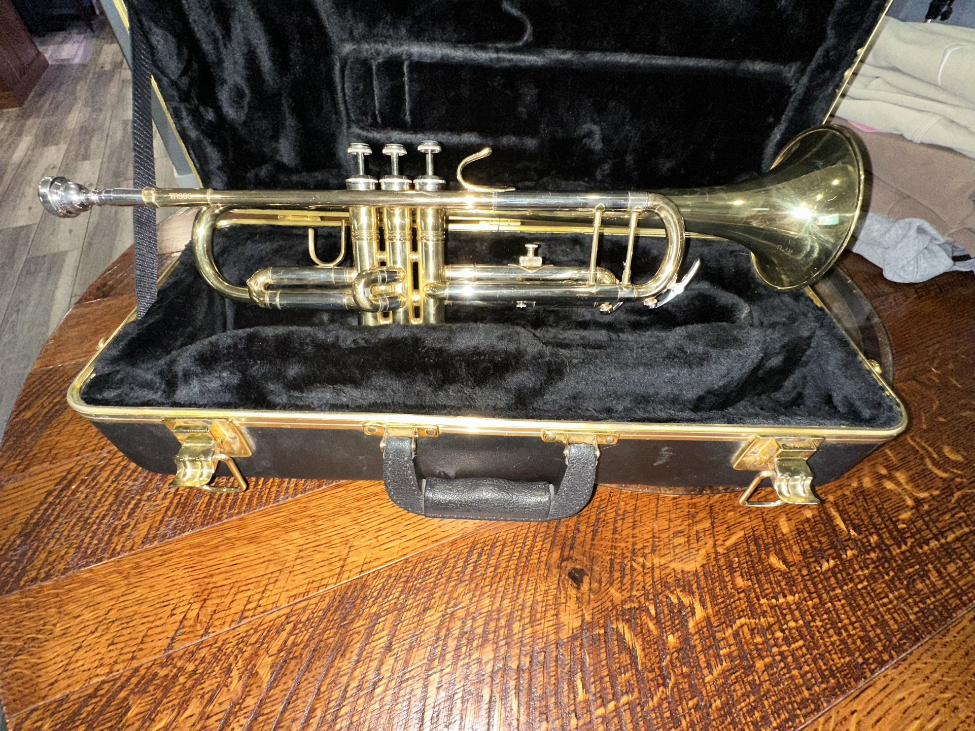 Bach Brass Trumpet With Case