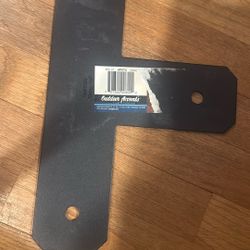 Simpson APVT4 Avant Ornamental T Strap - Black Powder Coat