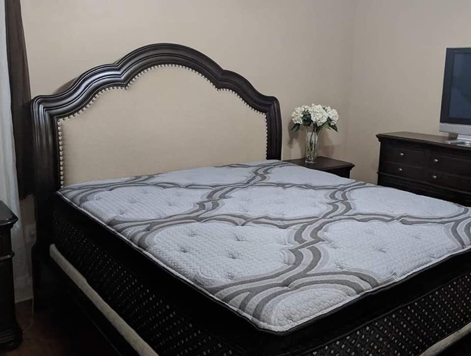 BLACK FRIDAY DEALS️MATTRESSES 5080 OFF for Sale in Lehigh Acres, FL