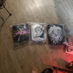 2 Sp5der Hoodies And A Chrome Hearts Long-sleeve 