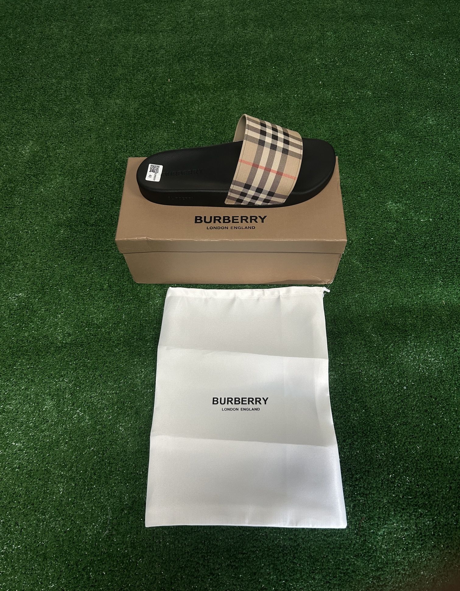 Burberry Slides