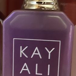 KAYALI VANILLA CANDY ROCK SUGAR | 42