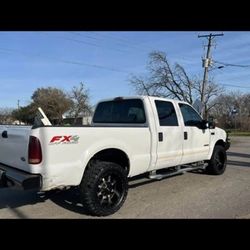 2003 Ford E-250