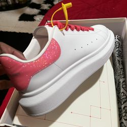 New Maqueens Women 8