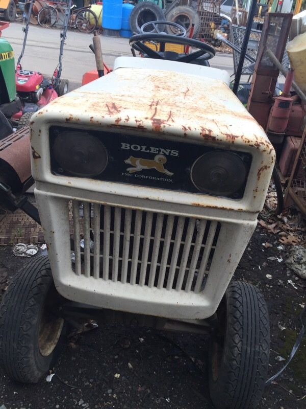 Bolens Lawn Tractor