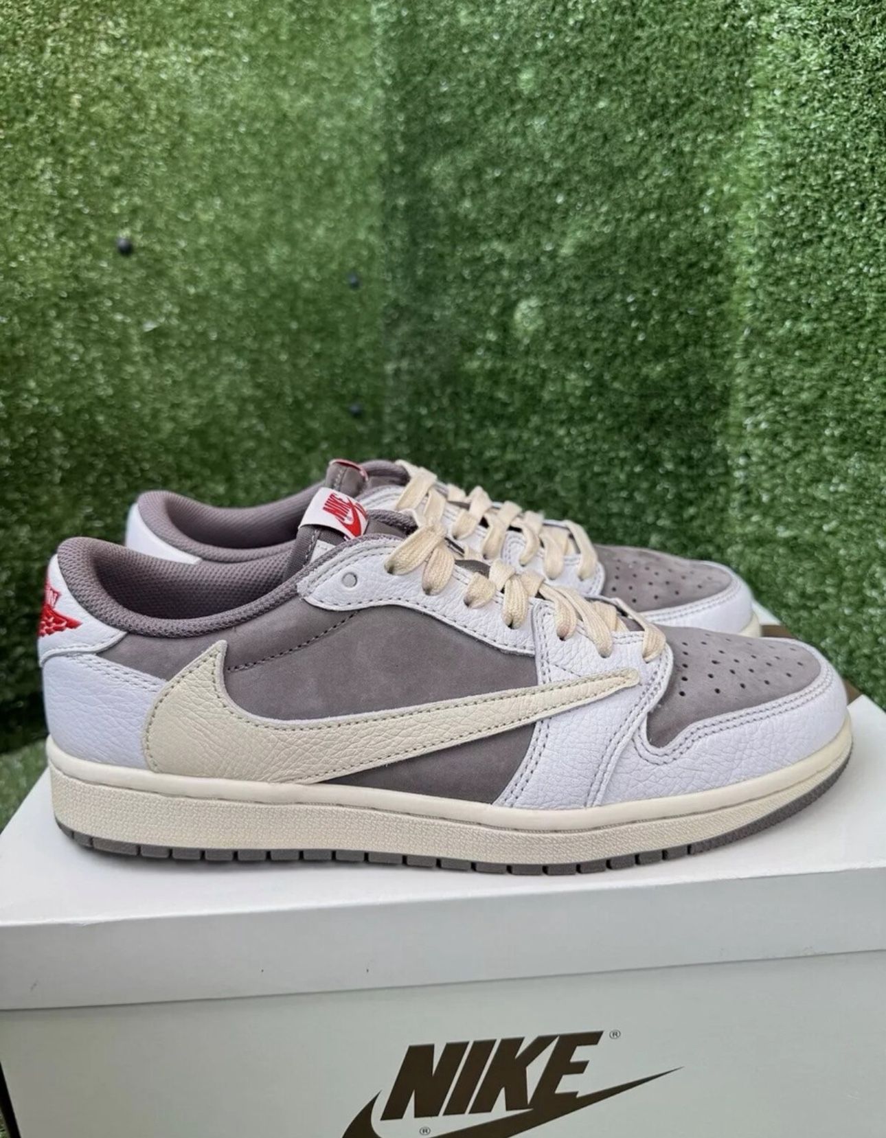 Travis Scott’s Reverse Mochas 