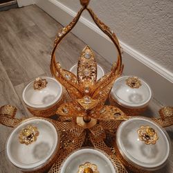 Luxury golden tray