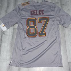 Travis Kelce super bowl jersey 