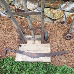 Hay Saw