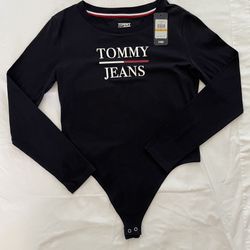 Tommy Bodysuit Long sleeve $20