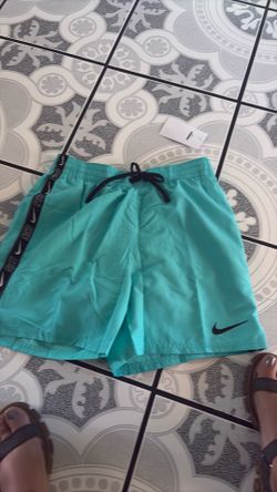 Women shorts Nike size small