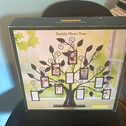 Family foto tree stand