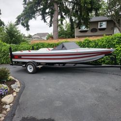 22' 1985 SKI ELIMINATOR Classic Ski Boat