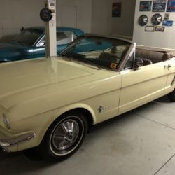 1965 Ford Mustang Convertible 