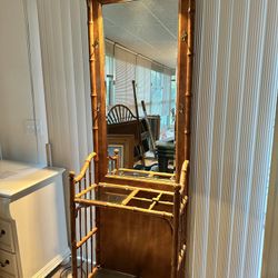 Unique Rattan Entryway 