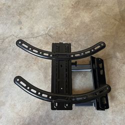 TV wall mount