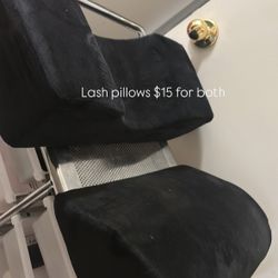 Lash pillows 