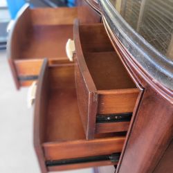Like New 6' Marble Top Dresser